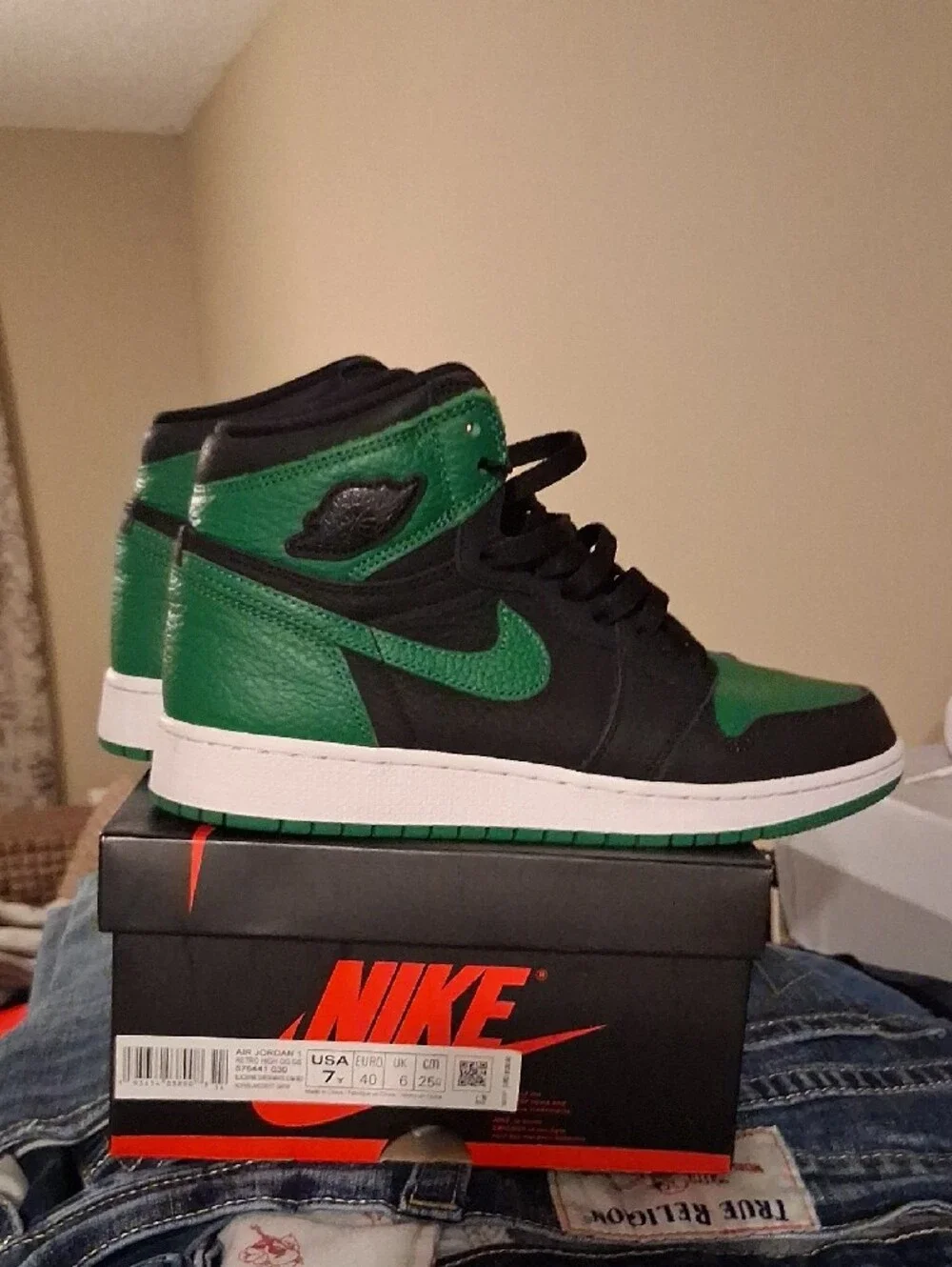 Jordan iconic high